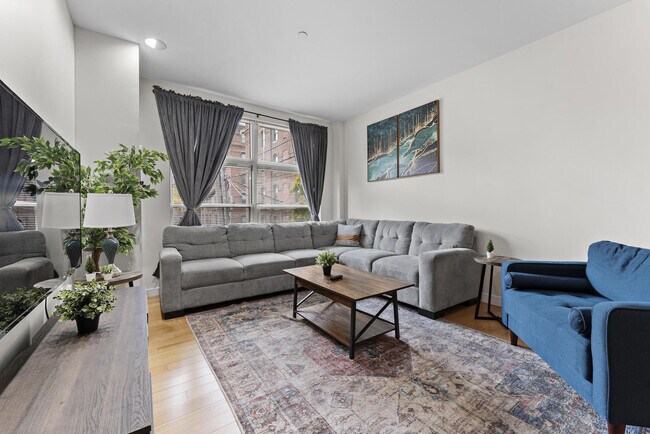 Photo - 601 Albany St Unit ID1240279P