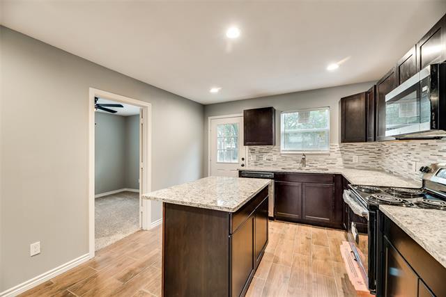 Photo - 1013 E Shady Grove Rd