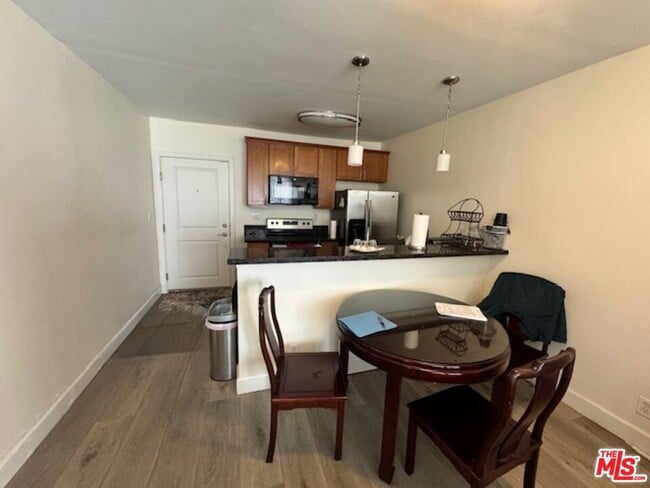 Photo - 10982 Roebling Ave Unit 541