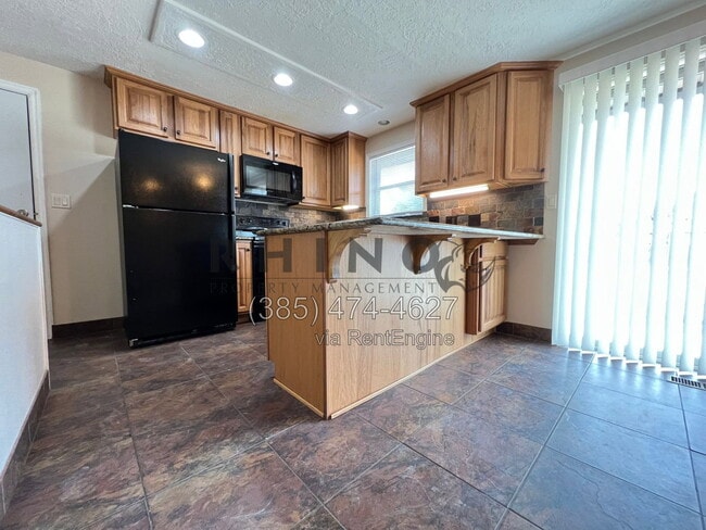 Photo - 2840 W 8250 S