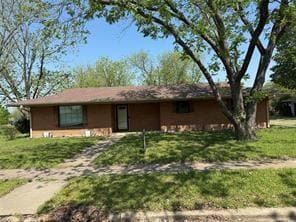 Photo - 1412 Hillcrest
