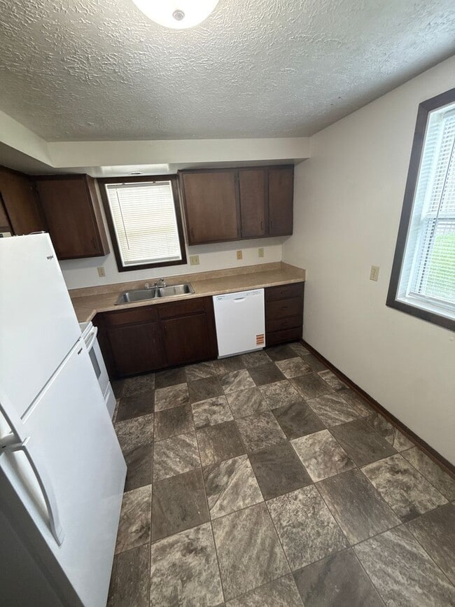Photo - Spacious 2-bedroom, 1-bath lower-level duplex
