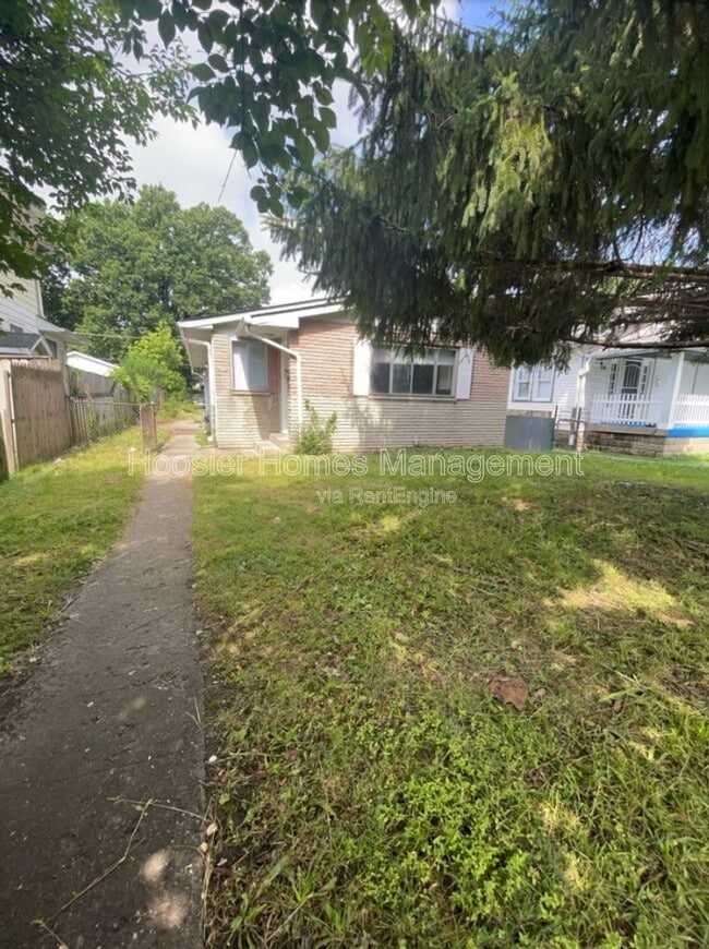 Building Photo - 712 N Linwood Ave