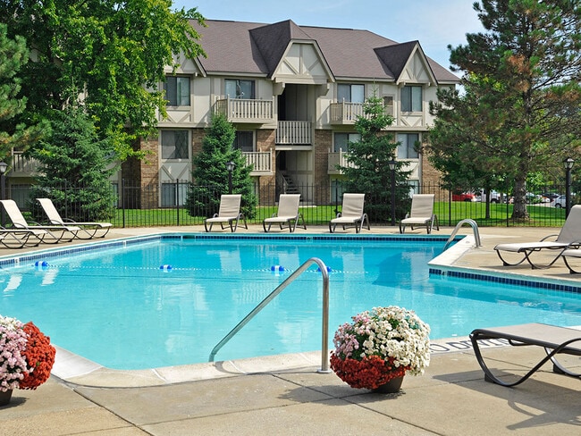 Outdoor Swimming Pool