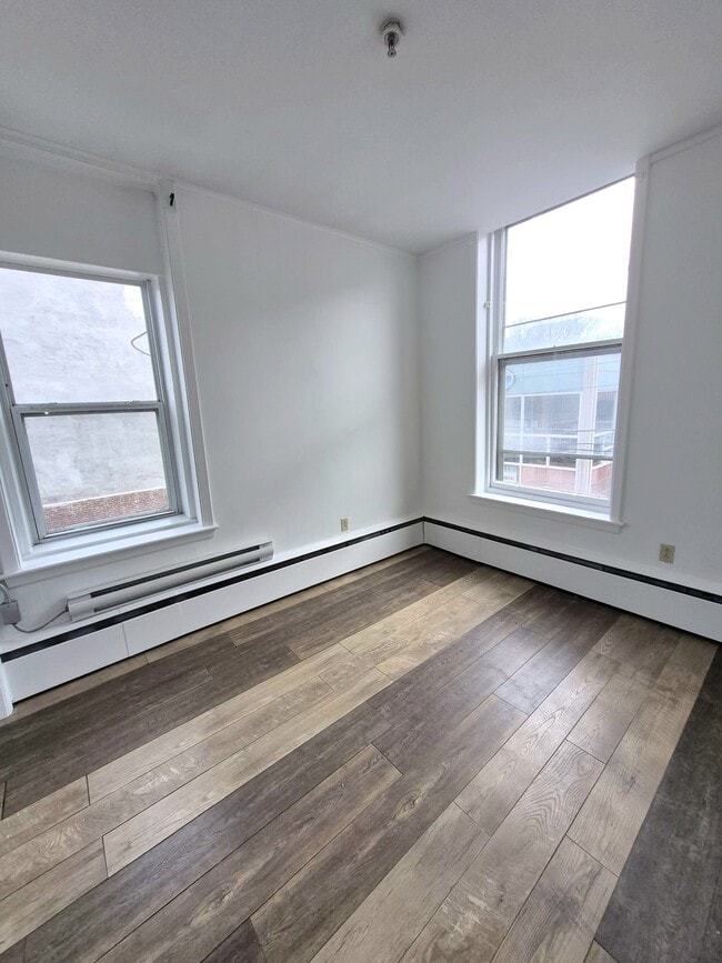Photo - 2-Bedroom - 1 Bathroom Apartment – Uptown Saint John Unité 204