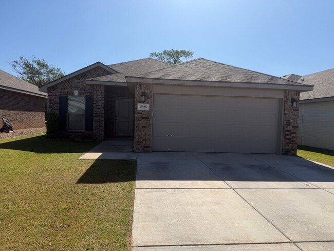 Building Photo - 3/2/2 in Frenship ISD in upland crossing!