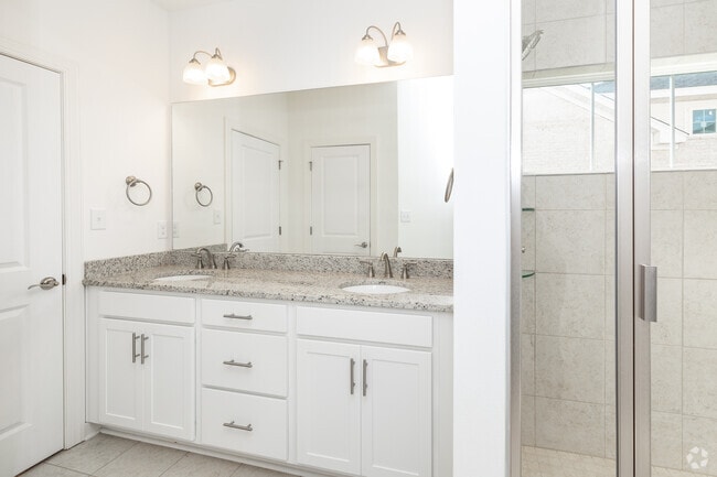 3BR, 3BA -1,890 SF Primary Bathroom