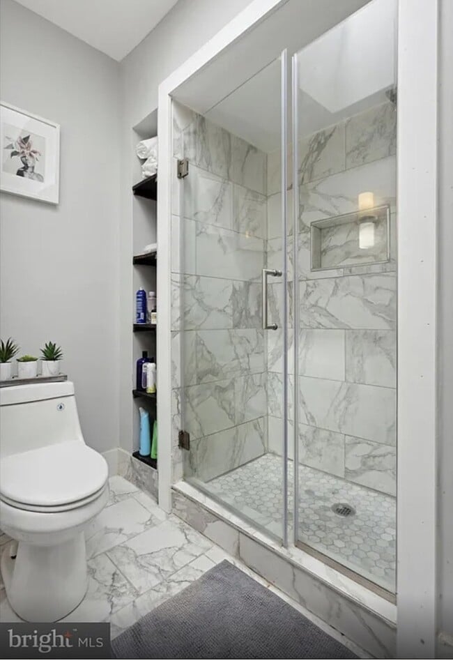 Photo - 5424 Diamond St Unit 5424 diamond st