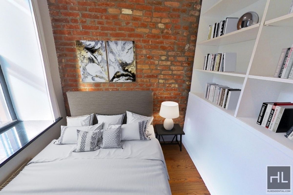 Photo - E 13TH ST. Unit 4E