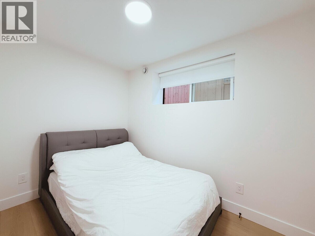 Photo - 7489 17th Ave