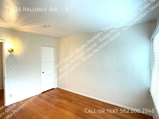 Photo - 15714 Halldale Ave Unidad A