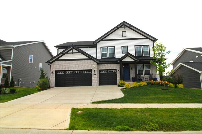 Photo - 818 Memsie Dr