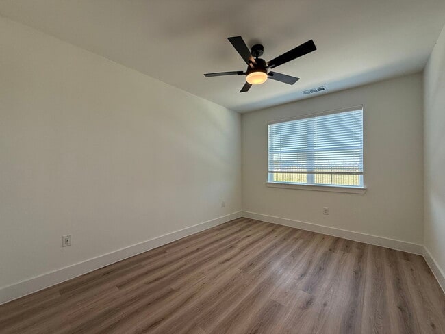 Photo - 3601 Medical Center Dr Unit 816
