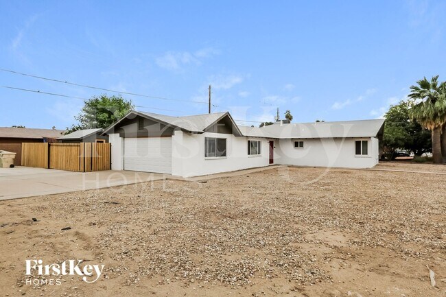 Photo - 5361 N 61st Dr