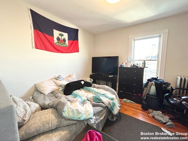 Photo - 151 E Cottage St Unit 3