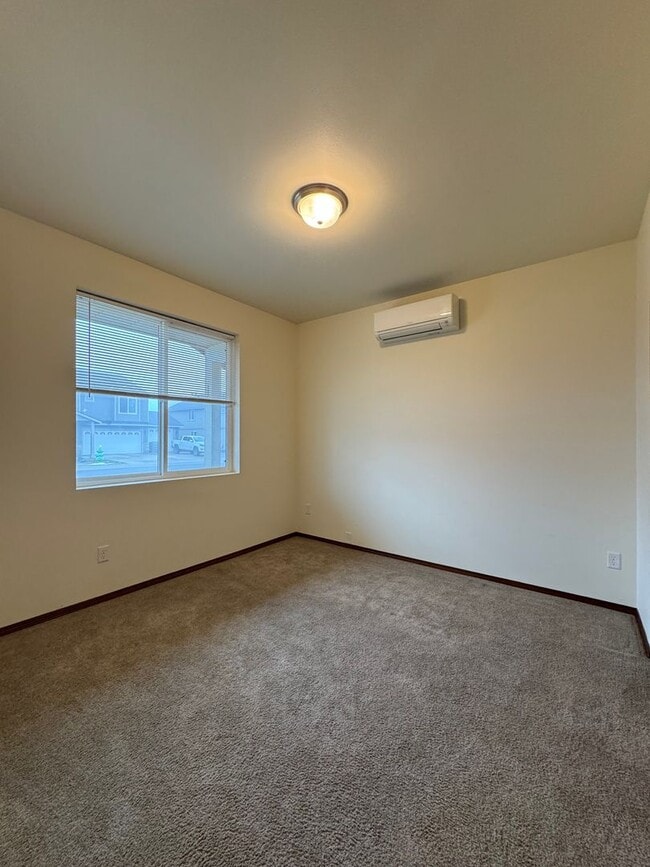 Photo - Spacious 5-Bedroom Home with Fenced Yard & Oversized Garage