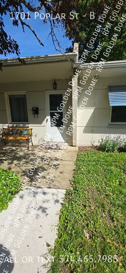 Photo - 1701 Poplar St Unit B
