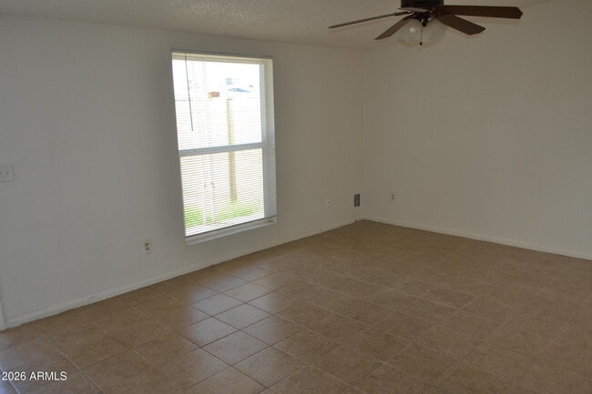 Photo - 1551 E 28th Ave Unit Apt 4