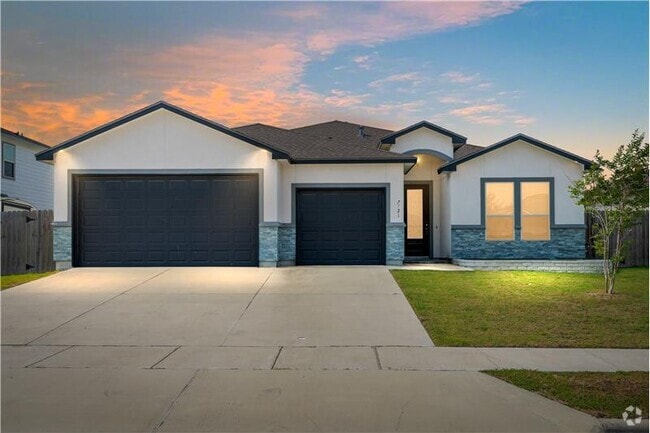 Building Photo - 7721 Dove Holw Dr Rental