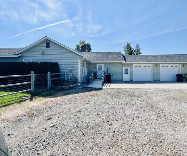 Photo - 3675 Juniper Dr