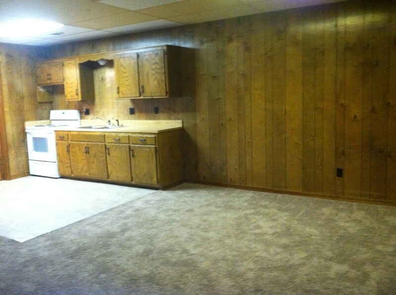 Photo - 102 S Main St Apartment