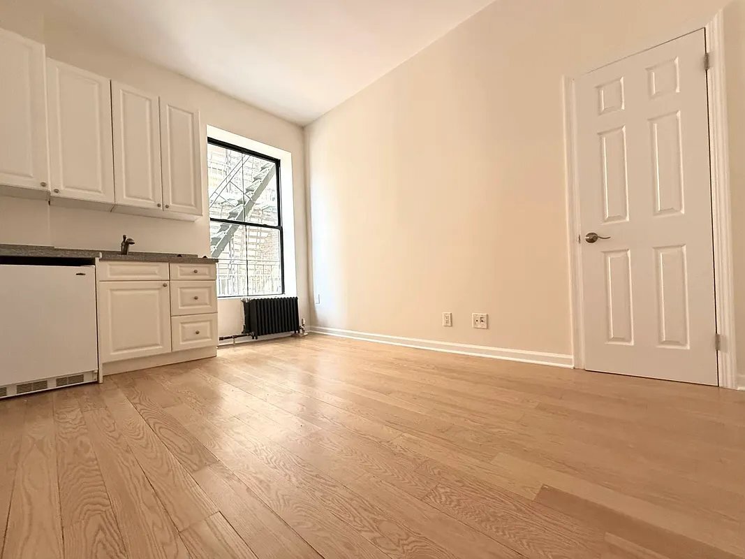 Photo - 53 W 72nd St Unidad 3B