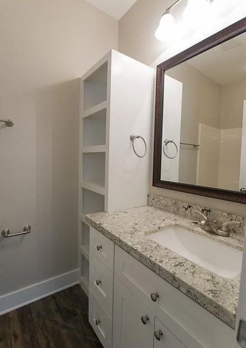 Photo - 124 Waverly Dr