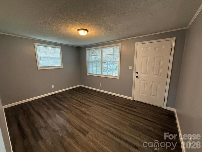 Photo - 1456 17th Ave NE