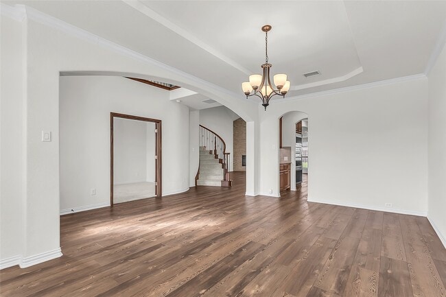 Photo - 1209 Rogers Parkway