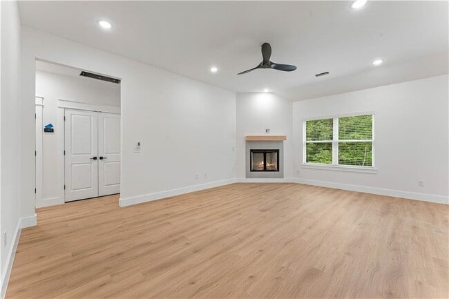 Photo - 49 Melbourn Dr