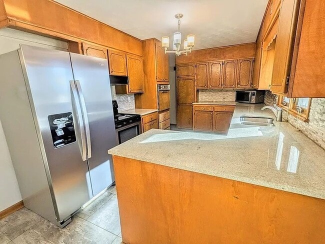 Photo - 10506 Hilltop Rd