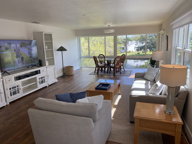 Living room - 4863 Independence Dr Condominio Unidad 4863 Independence Dr