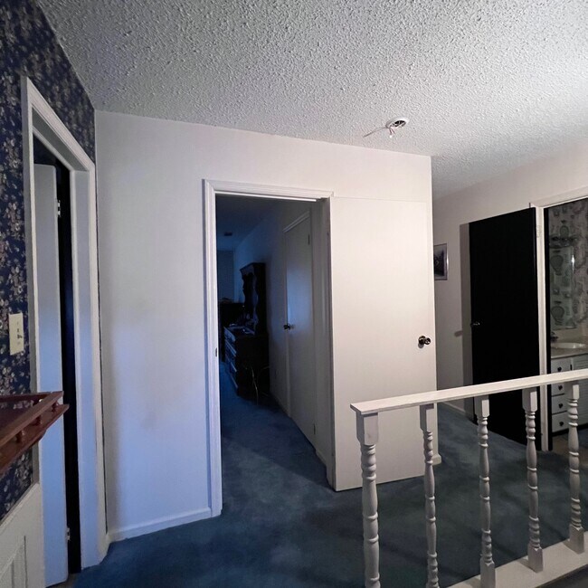 Photo - 306 Thomas Jefferson Dr