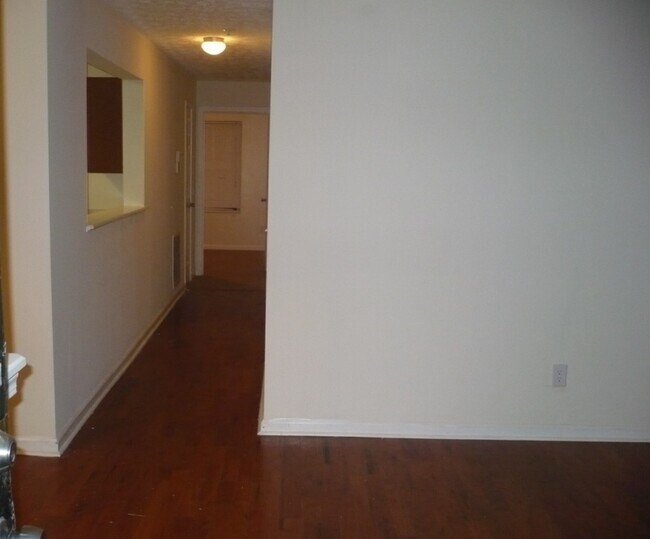 Photo - 11102 Waldrop Pl