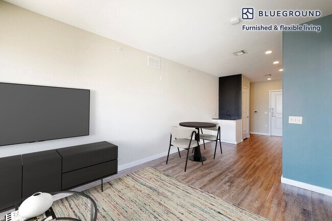 Photo - 79 Alexander St Unit FL4-ID964A