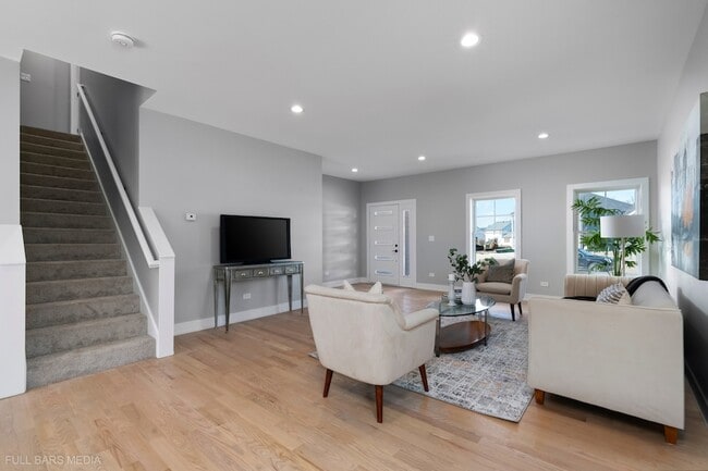 4019 Faith Ln