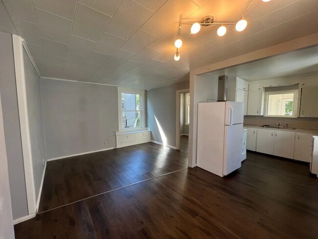 Photo - Between WWU & Downtown – 3BD Home Near Whole Foods | Pet Friendly | Pre-Leasing Sept 2026