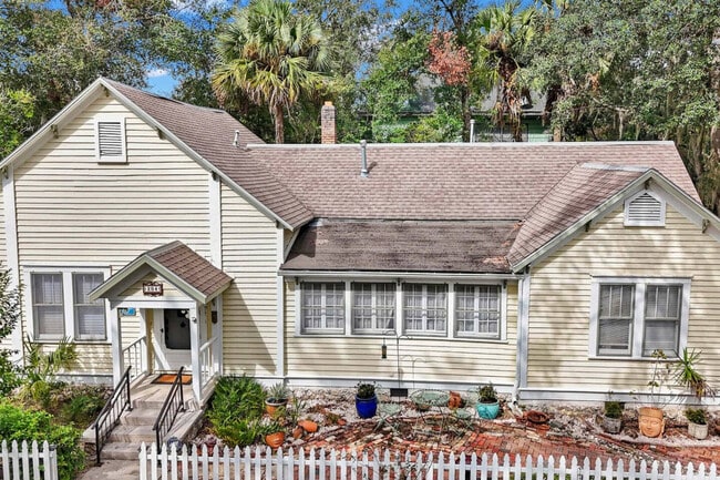 Photo - 204 NE 3rd Ave Unidad ID1359117P