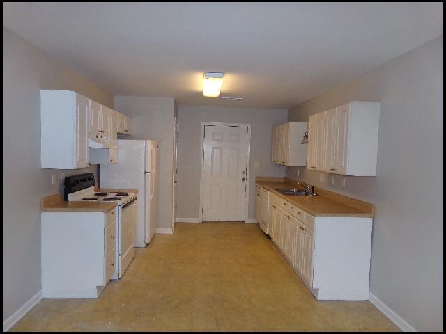Photo - 3215 Ludwig St