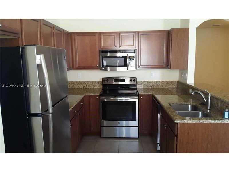 Photo - 3456 W 90th St