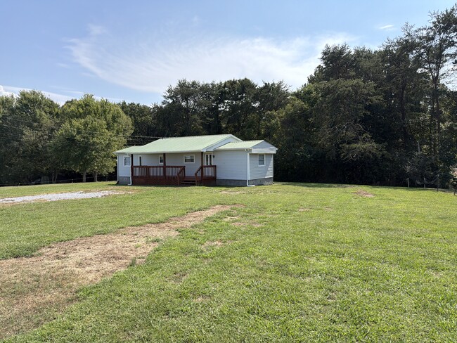 611 Oak Hills Rd