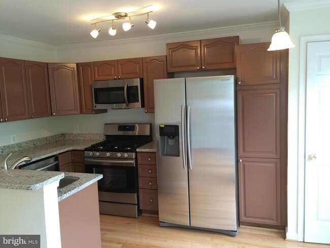 Photo - 4653 Lambert Dr