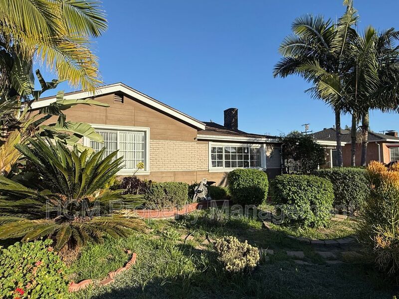 Photo - 4238 Clark Ave