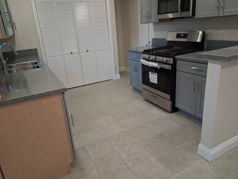 Photo - 427 W Laurel St Unidad 2