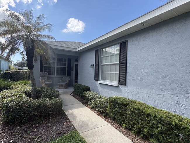 Photo - 322 Greenwood Lake Dr