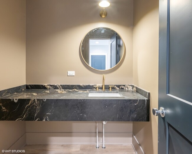 Photo - 1647 W Irving Park Rd