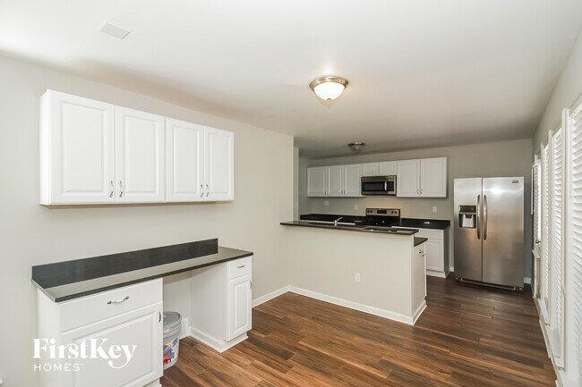 Photo - 7650 Charstone Dr