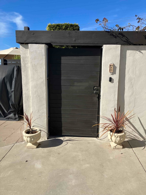 Photo - 705 Center Ct