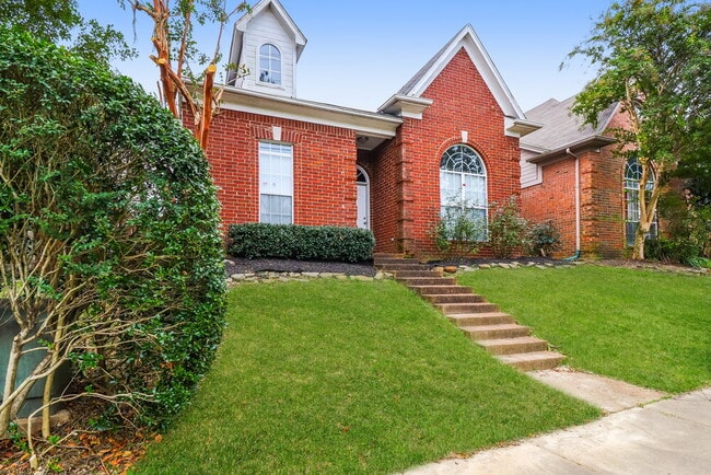 Photo - 8691 Overcup Oaks Dr