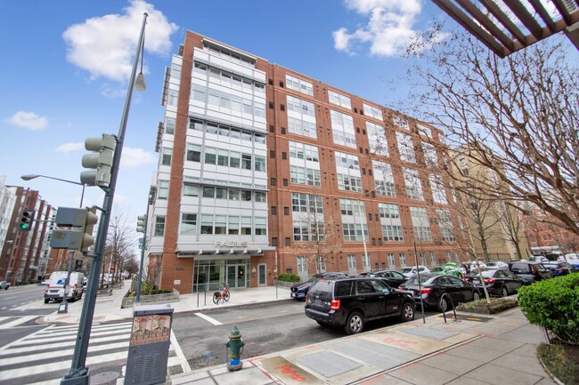 Photo - Logan Circle! //Professionally Managed & Recently Renovated // Studio  // Open Floor-Plan in a Mo... Unit 122